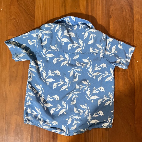 7 for all Mankind size 4 button down short sleeve floral kids shirt. 💯 cotton. - Picture 6 of 8